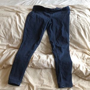 Vanilla star mid rise pull on jeans size class